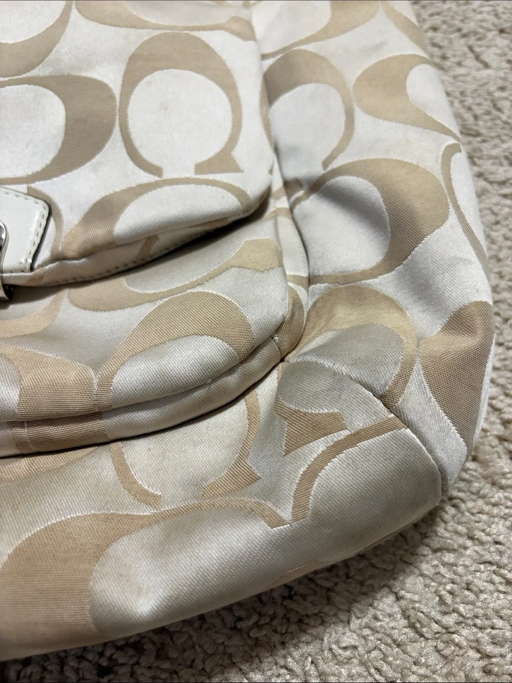 Coach Tan Signature Shoulder Bag /Crossbody